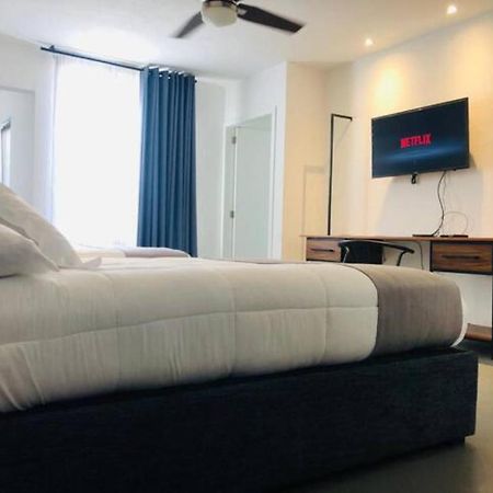 Urban Gran Plaza Lejlighedshotel Zapopan Eksteriør billede
