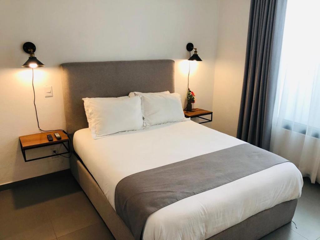 Urban Gran Plaza Lejlighedshotel Zapopan Eksteriør billede